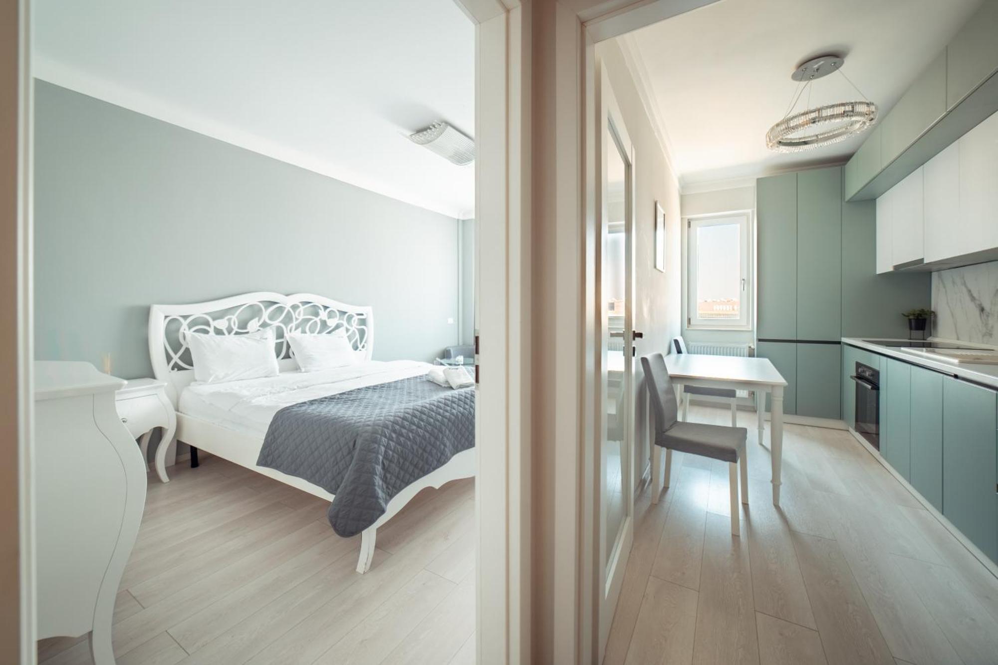 Cozy Apartments At Q Residence - Palas Mall Яссы Экстерьер фото